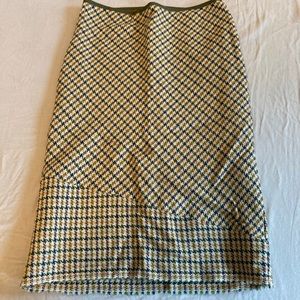 Houndstooth wool pencil skirt
